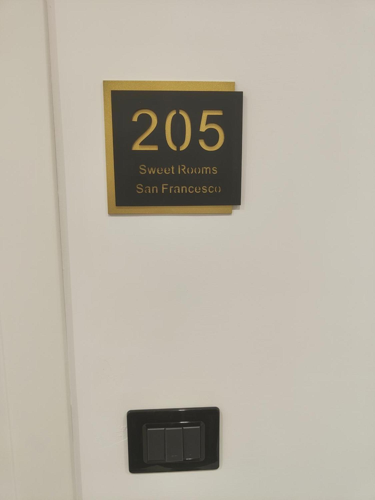 Sweet Rooms San Francesco Naples Exterior photo